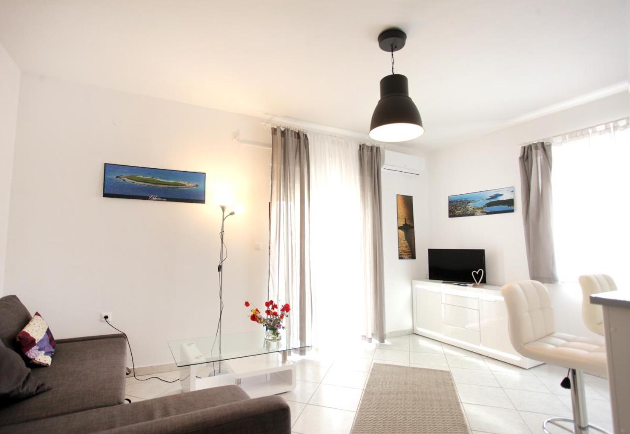 Apartment Maria Медулин Екстериор снимка